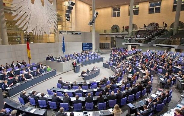 У Берліні пояснили рішення Бундестагу щодо ПП-2