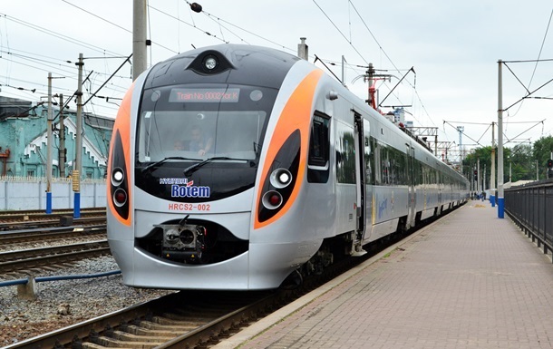 Украина намерена купить 10 новых поездов Hyundai 