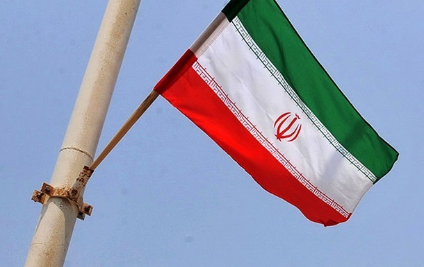 Протести в Ірані: влада почала відновлювати доступ в інтернет