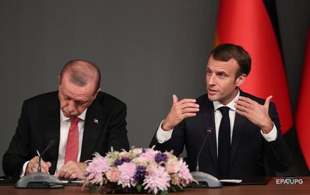 МЗС Франції позвало турецького посла за пораду Макрону  перевірити голову 