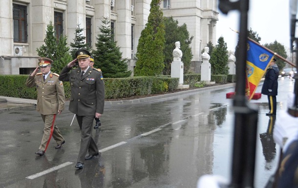 Начальник Генштаба совершил свой первый зарубежный визит