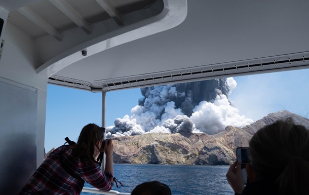 У Новій Зеландії п ятеро людей загинули під час виверження вулкана