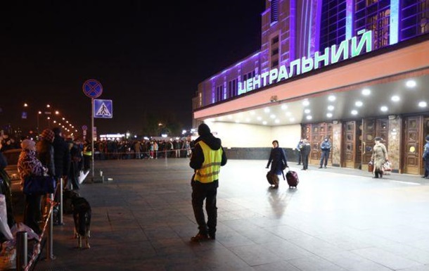 У Києві  замінували  залізничний вокзал - ЗМІ