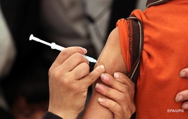 В Украину завезли больше 300 тысяч вакцин 