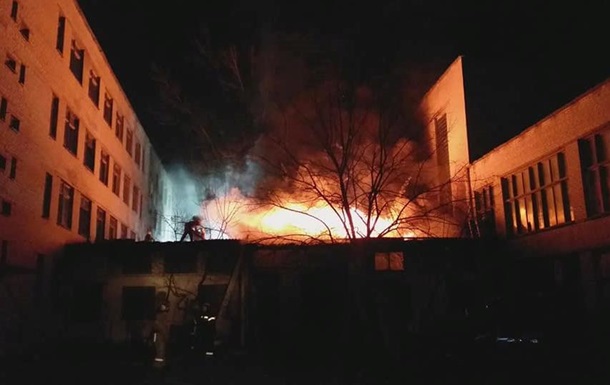В Харькове горел Центр профтехобразования