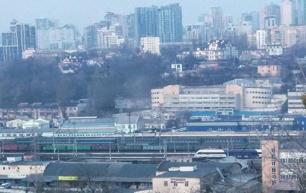Новый поезд в аэропорт Борисполь сломался в пути