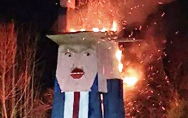 Вандал поджег деревянную статую Трампа
