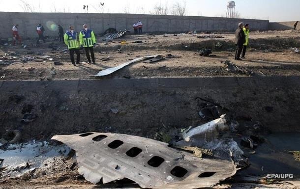 Авиакатастрофа в Иране: в МИД подтвердили изменение курса самолета