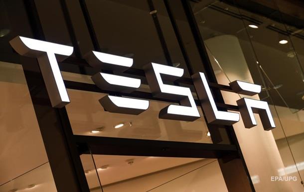 Цена акции компании Tesla впервые превысила 500 долларов