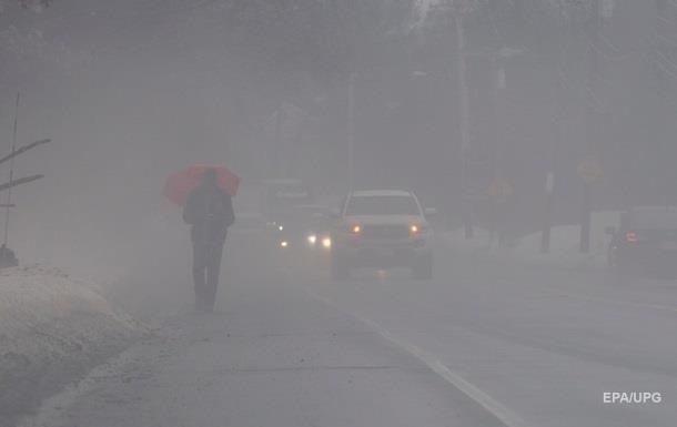 В Киеве объявили желтый уровень опасности из-за тумана