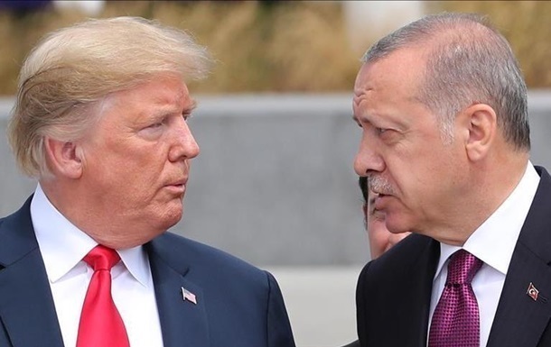 Трамп і Ердоган говорили про збитий в Ірані літак МАУ