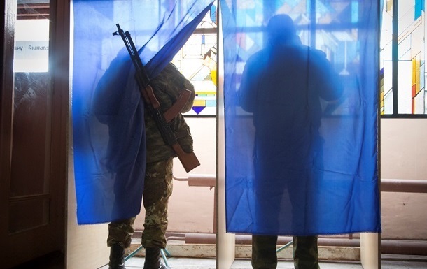 Киев назвал новое условия для выборов на Донбассе