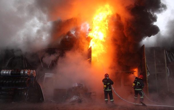 У Хмельницькому сталася масштабна пожежа