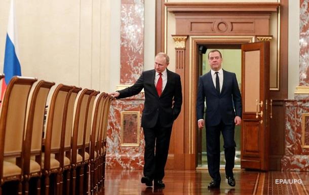 Медведев объяснил отставку российского правительства