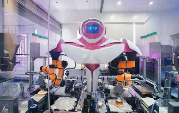 Перший роботизований ресторан відкрився в Китаї