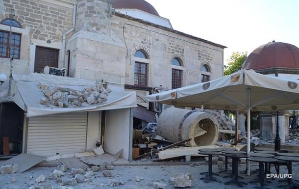 До 14 возросло число жертв землетрясения в Турции