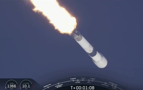 SpaceX запустила ракету з 60 інтернет-супутниками