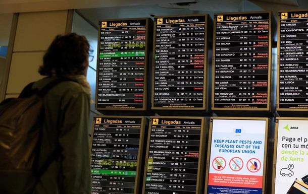 В Мадриде закрыли аэропорт из-за дронов