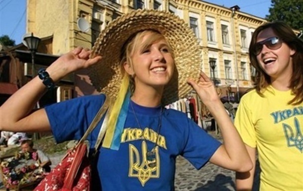 Украина продолжает расти в мировом рейтинге счастья
