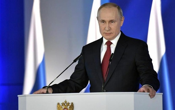 Росіяни менше довіряють Путіну, стабільно схвалюючи його діяльність - опитування 