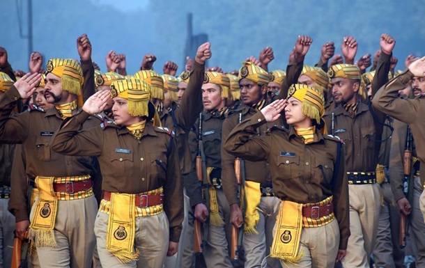В Індії суд дозволив жінкам командувати в армії