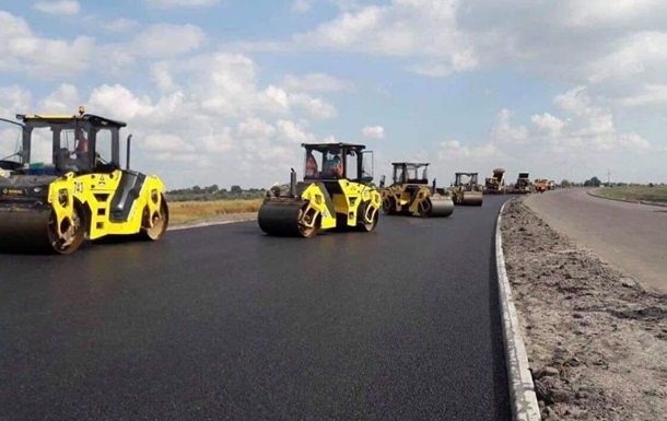 Часть денег Газпрома отправили на ремонт дорог