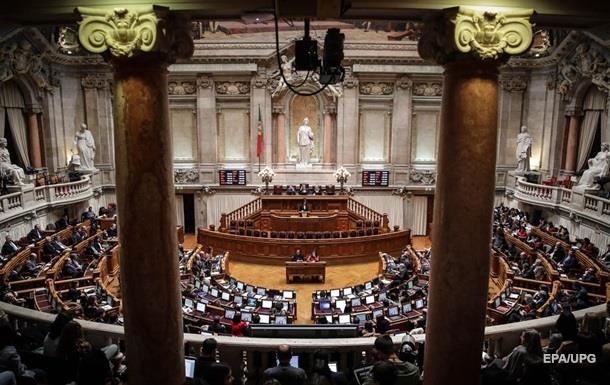 Парламент Португалии поддержал закон об эвтаназии 