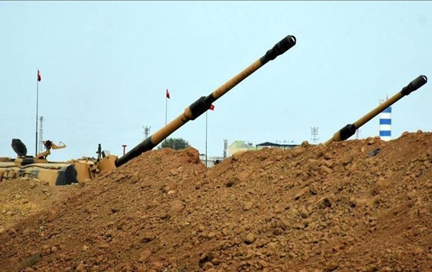 Армія Туреччини обстріляла 21 ціль у Сирії через загибель військового