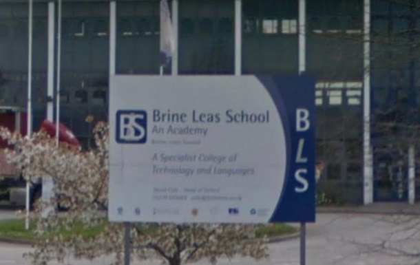 У Британії закрили дві школи після поїздки школярів до Італії