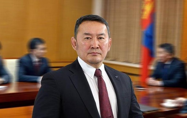 Президента Монголии отправили на карантин