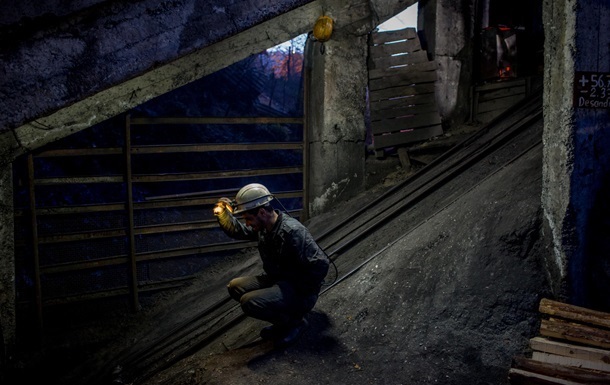Авария на шахте в  ДНР : погибли два горняка