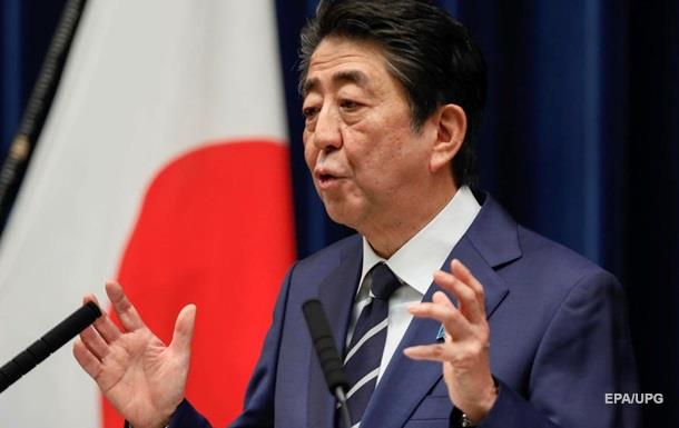 Японцев призвали не сеять панику и не создавать дефицита туалетной бумаги  