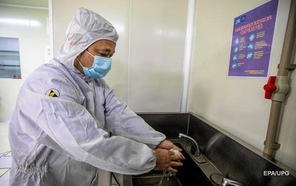 Коронавірус у Китаї: кількість жертв перевищила 3000