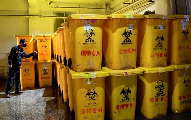 Коронавірус: в Китаї утилізували понад 120 тисяч тонн медичних відходів