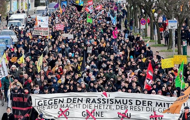 В Германии прошла демонстрация за прием беженцев