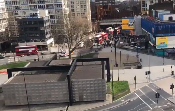 Полиция изолировала часть Лондона из-за автомобиля