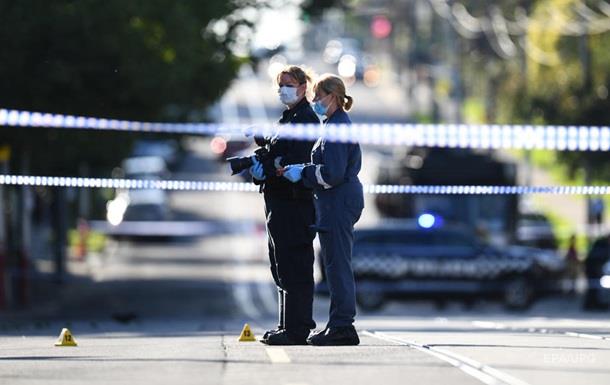 В Мельбурне мужчина с ножом напал на прохожих, есть жертвы