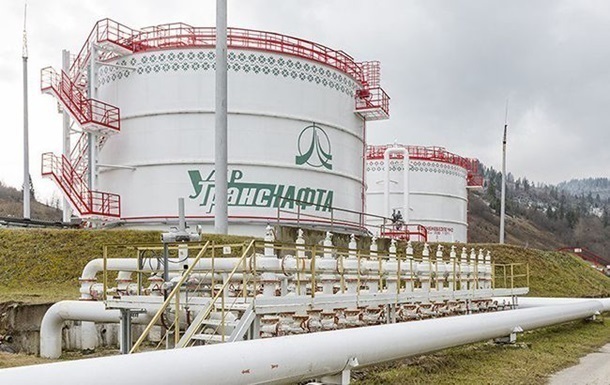 В Україну почала надходити нафта для Білорусі