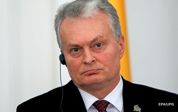 Президент Литви відмовився від поїздки в Україну