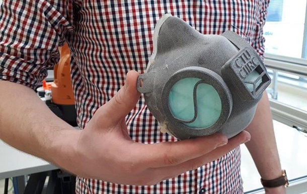 У Чехії будуть друкувати респіратори на 3D-принтері