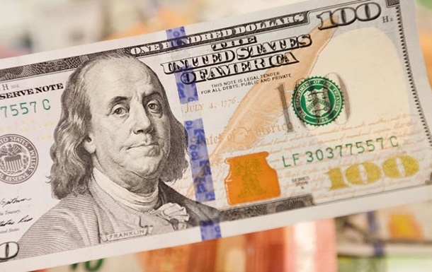 Эксперт дал прогноз по курсу доллара в Украине