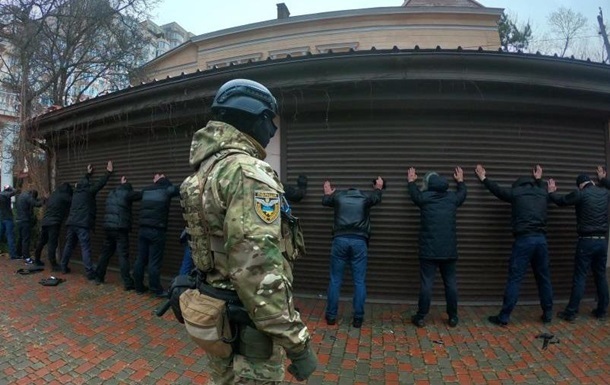 В Украине заявили об активизации рейдеров во время карантина