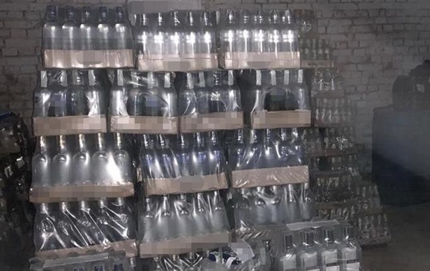 Во Львове накрыли крупное производство поддельной водки