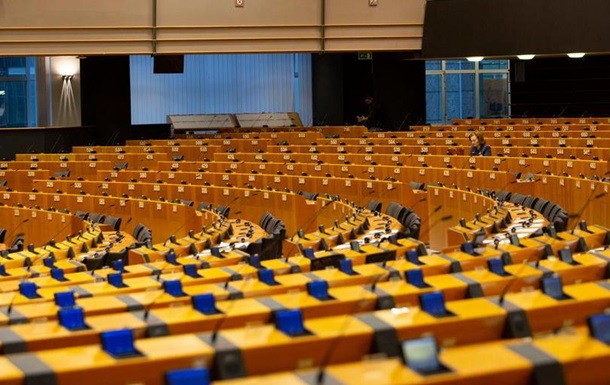 Депутати Європарламенту вперше проголосували дистанційно