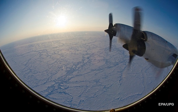 Над Арктикой образовалась огромная озоновая дыра