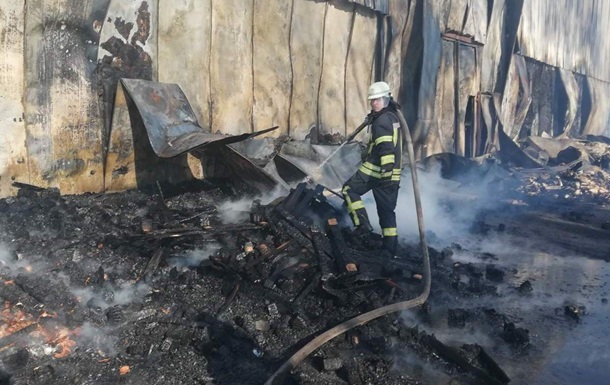 Масштабный пожар под Киевом: горела овощебаза