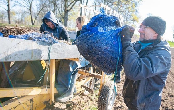 Коронавірус: чи відкриє ЄС кордони для українських сезонних працівників?