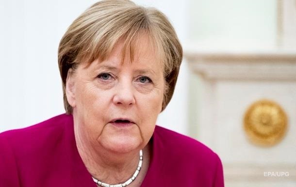 Ангела Меркель вийшла із самоізоляції