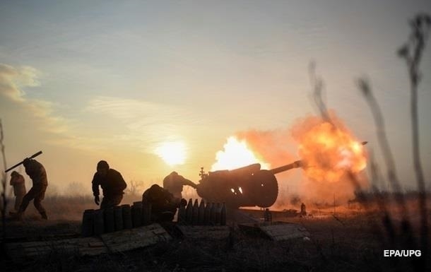Сепаратисты на Донбассе восемь раз атаковали ВСУ