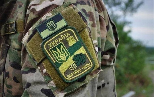 У Новотроїцькому застрелився військовослужбовець - ЗМІ